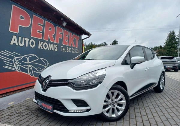 Renault Clio cena 33900 przebieg: 139000, rok produkcji 2019 z Kościan małe 232